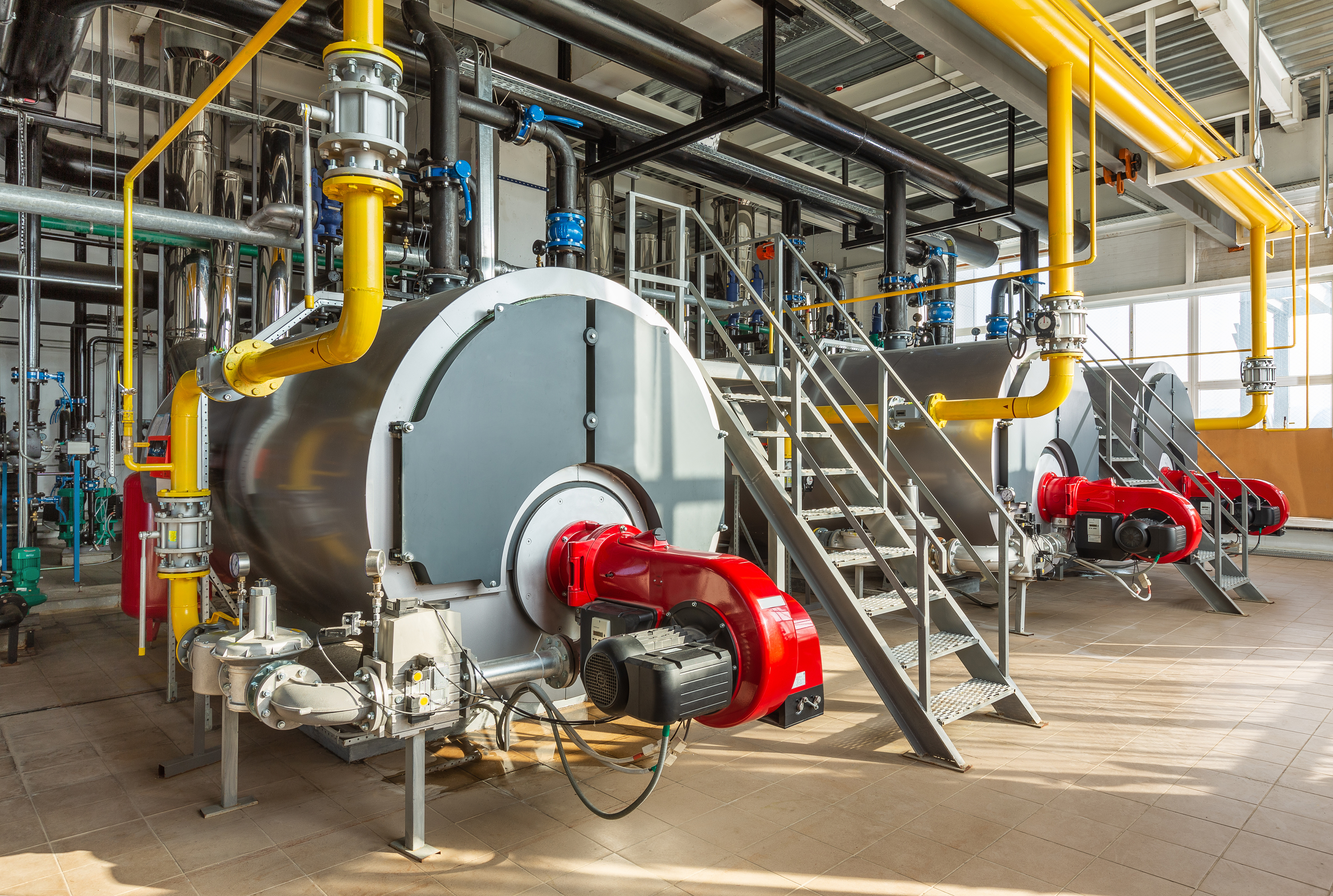 Oxygen analyzer to improve boiler combustion efficiency 