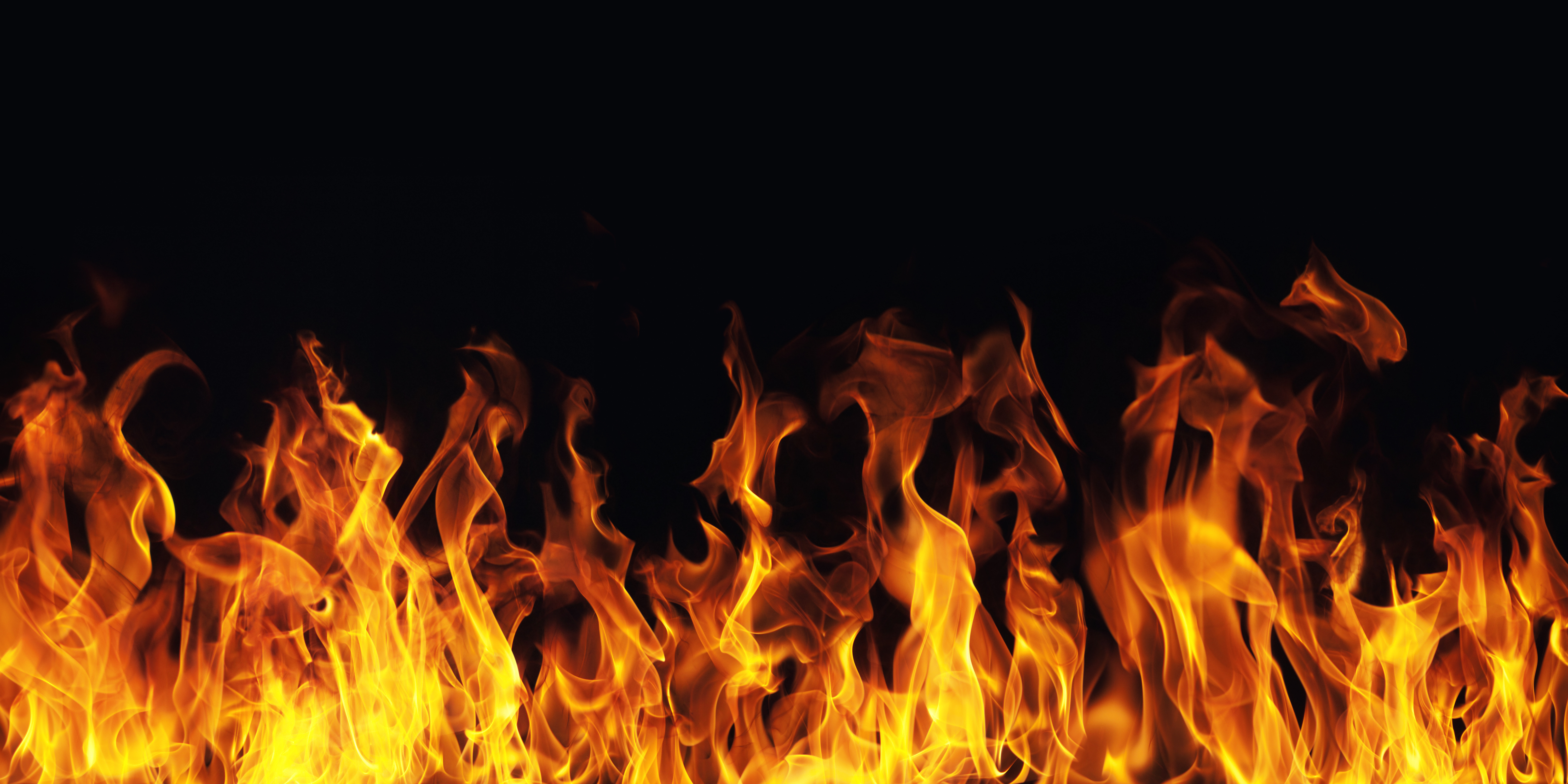 Oxygen monitoring and hypoxic air fire prevention